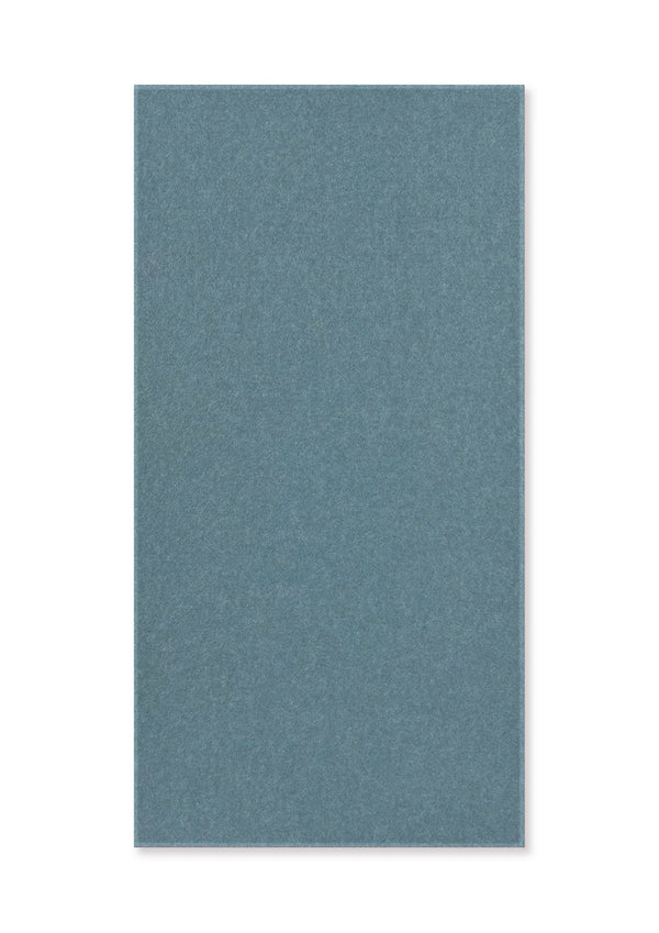 Akustik-Filzpaneel Eisblau – 52 × 104 cm, mit Fase